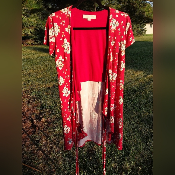 Loft Women's Red V-neck Wrap dress with White and Yellow Flowers Size XS - Picture 6 of 8